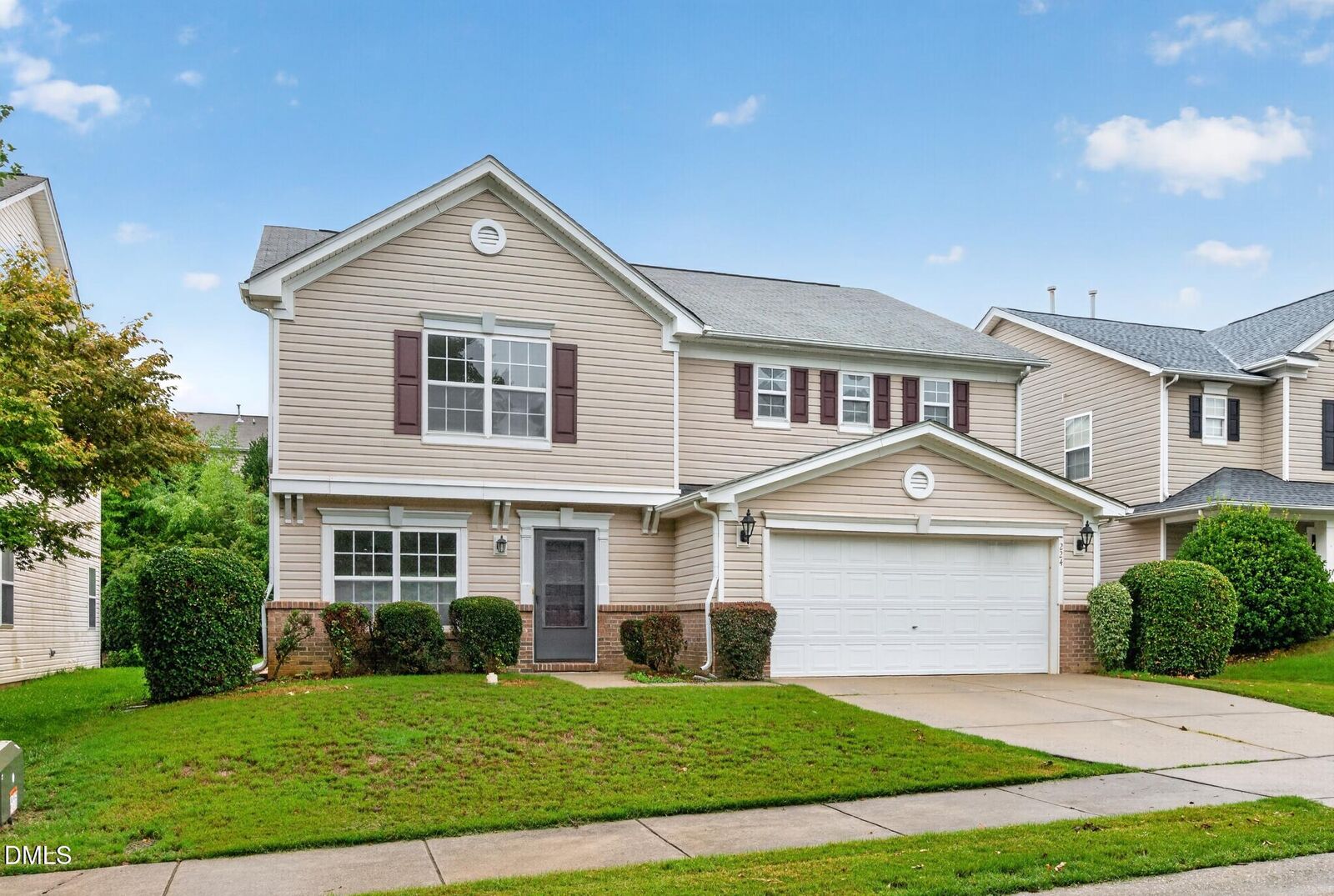 Property Photo:  224 Ashdale Drive  NC 27526 