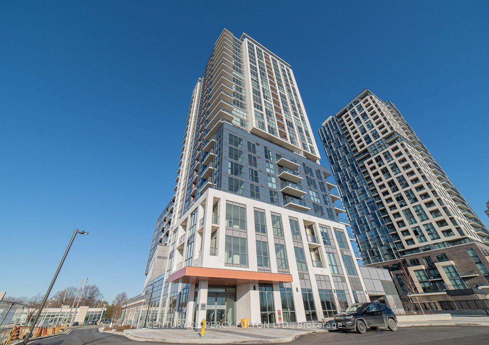 Photo de la propriété: 20 Thomas Riley Road 1505 ON M9B 1B3