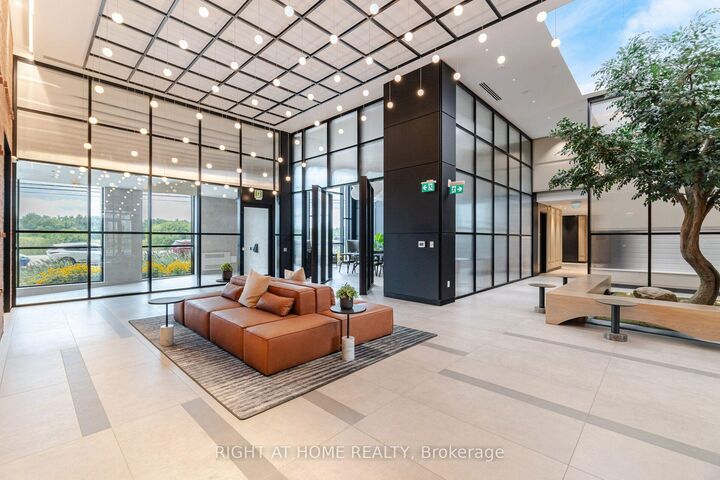 Property Photo:  3220 William Coltson Avenue 1808  ON L6H 7X9 
