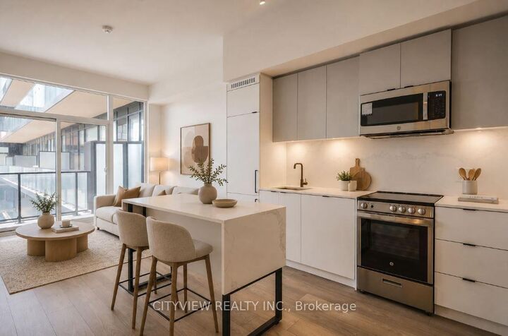 Property Photo: 285 Dufferin Street 1127 ON M6K 1Z7