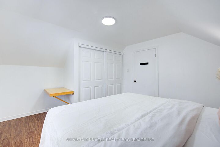 Property Photo:  1243 Landor Street  ON N5Y 3W2 