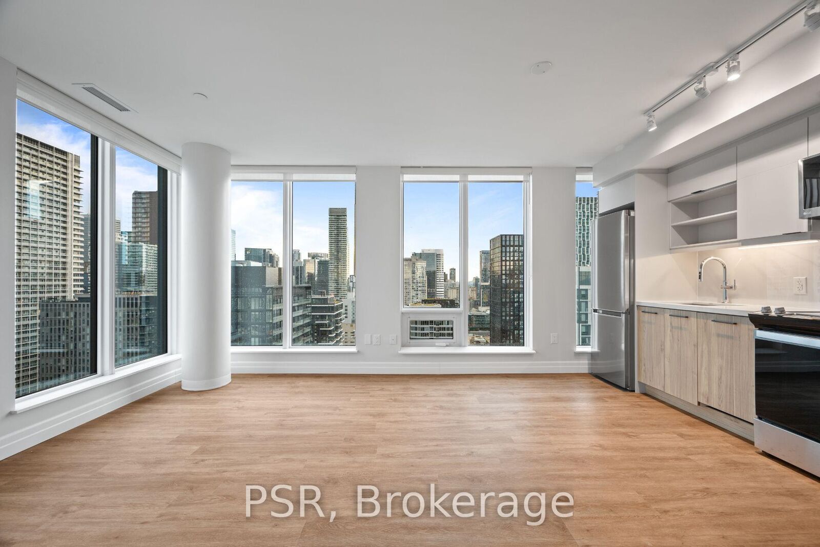 Photo de la propriété:  203 Jarvis Street 3208  ON M5B 0E7 