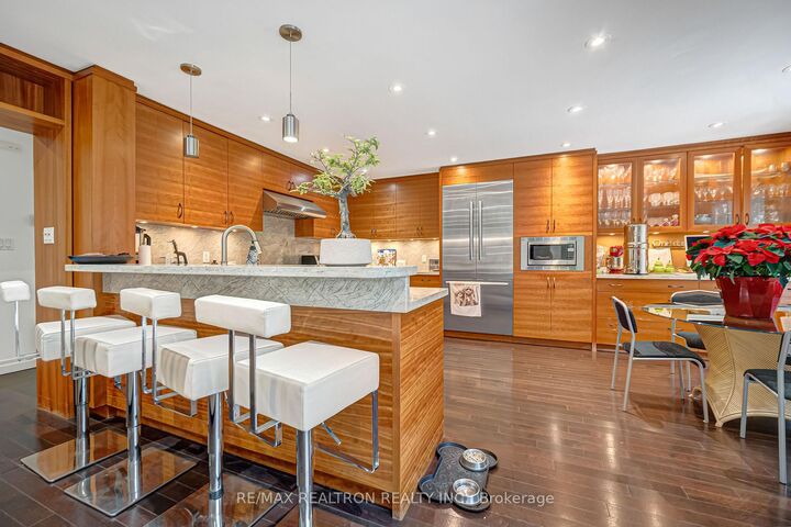 42 Apollo Drive — photo 1
