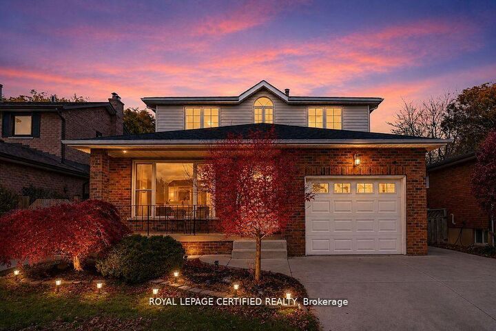Photo de la propriété:  35 Trenholme Crescent  ON L8W 2L4 