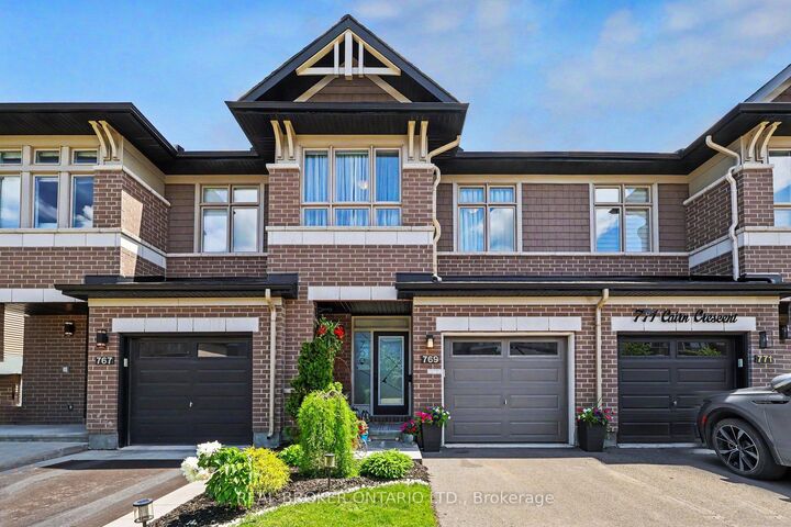 Property Photo: 769 Cairn Crescent ON K1W 0P4