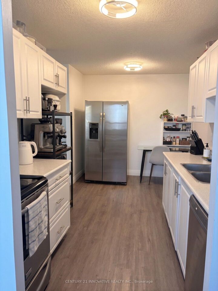 Property Photo: 121 Trudelle Street 706 ON M1J 3K4