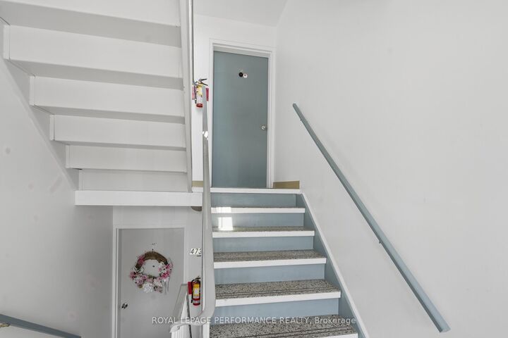 Property Photo:  471 Spence Avenue 4  ON K6A 3A4 