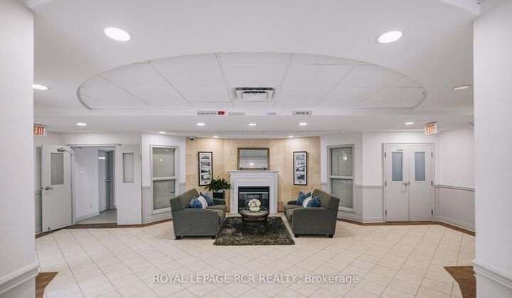 Property Photo: 32 Church Street 307 ON L0G 1T0