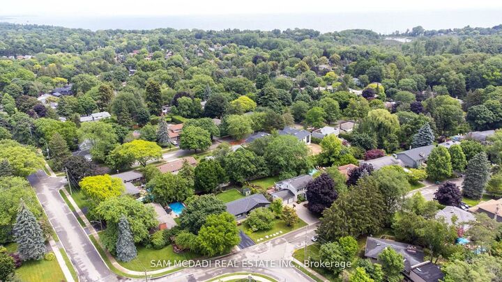 927 Ingersoll Court — photo 1