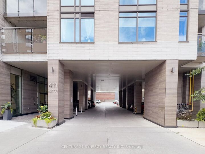Property Photo: 411 Mackay Street 408 ON K1M 2C5