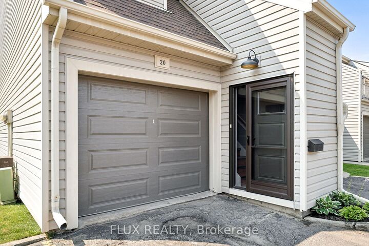Property Photo:  337 Kingswood Drive 20  ON N2E 1X5 