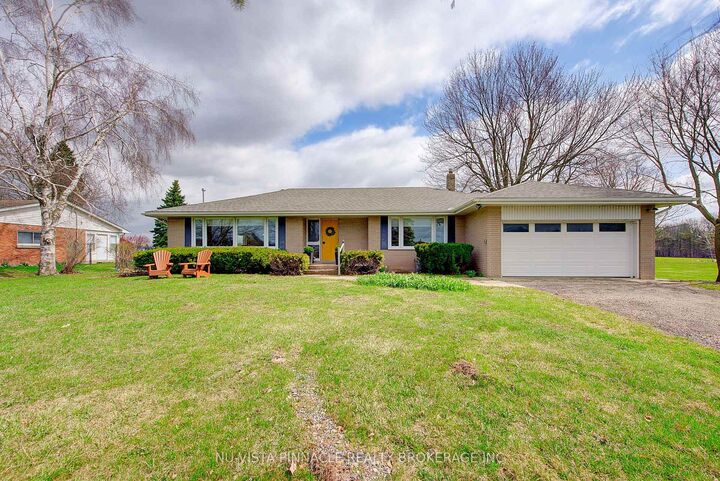 Property Photo:  21752 Richmond Street  ON N5X 4B2 