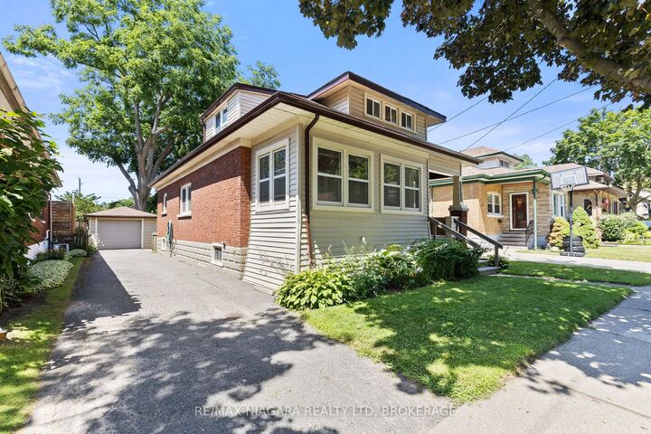 Property Photo: 6403 Locus Avenue ON L2G 4K4