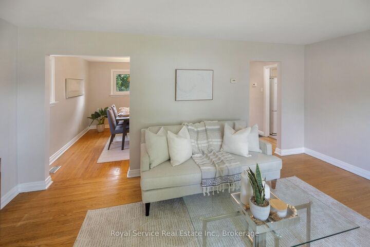 Property Photo: 558 Burnham Street ON K9A 2X1