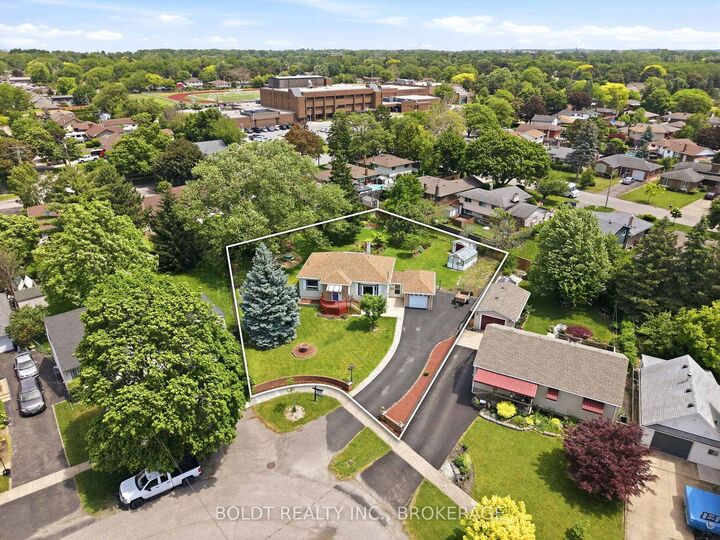 Property Photo:  16 Grammar Avenue  ON L2N 3L3 