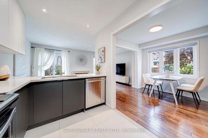 Property Photo:  1 Baffin Court  ON L4B 4J6 