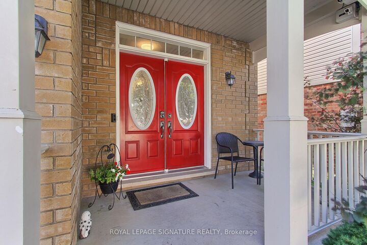 Property Photo:  45 Mae Brooks Drive  ON L3X 3G8 