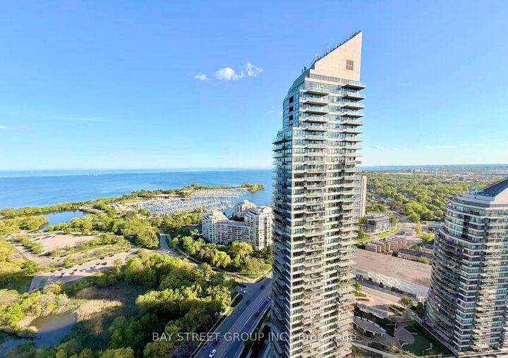 Property Photo: 2212 Lake Shore Boulevard W 4304 ON M8V 0C2