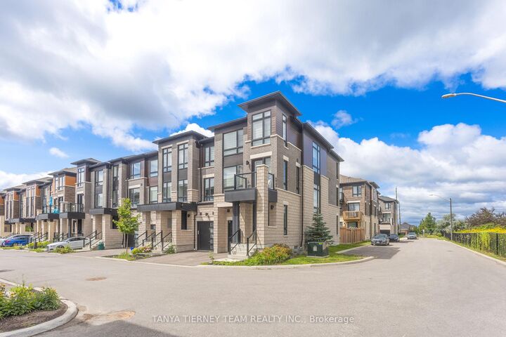 Property Photo:  24 Lake Trail Way  ON L1M 0M3 