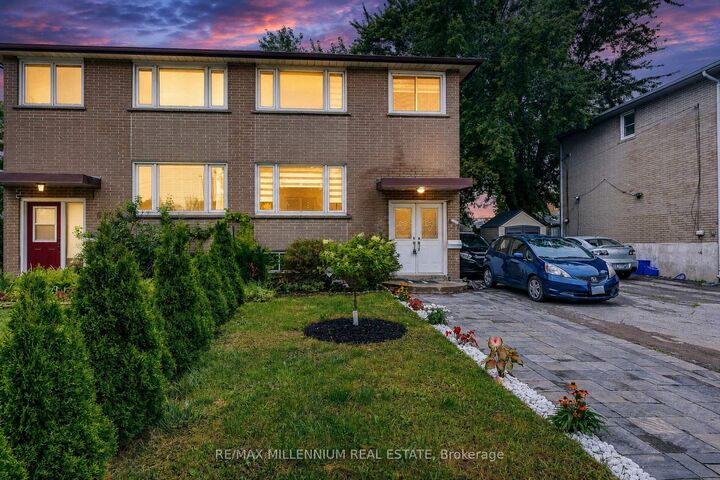 612 Appleby Line — photo 1