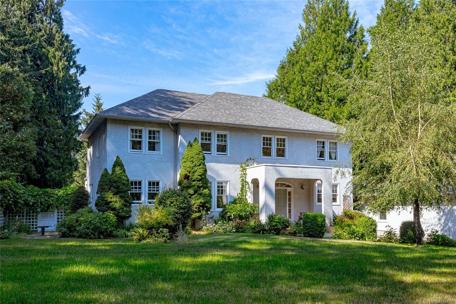 Property Photo: 11418 Sycamore Pl BC V8L 5L2