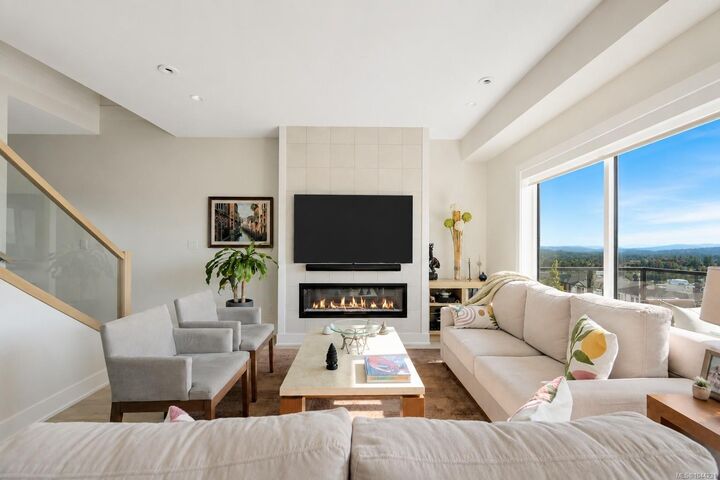 Property Photo: 1122 Olivine Mews BC V9B 5P9