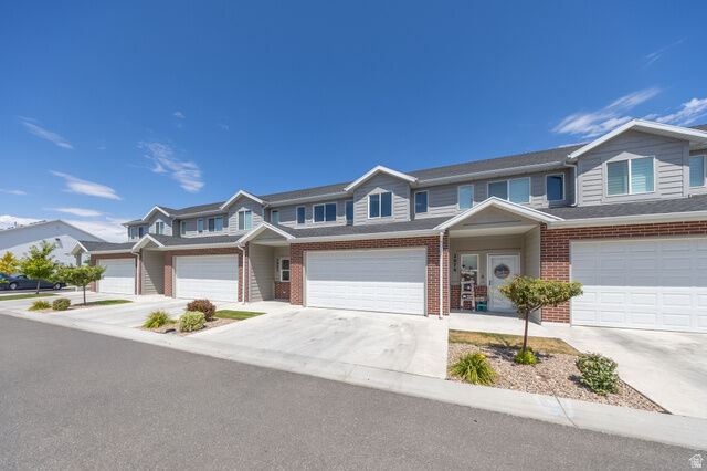 Property Photo:  2082 W 1675 S #77  UT 84401 