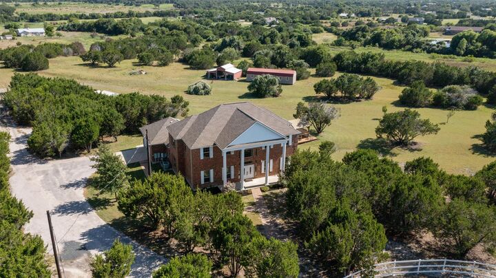 Property Photo:  100 Birdsong Cove  TX 78642 