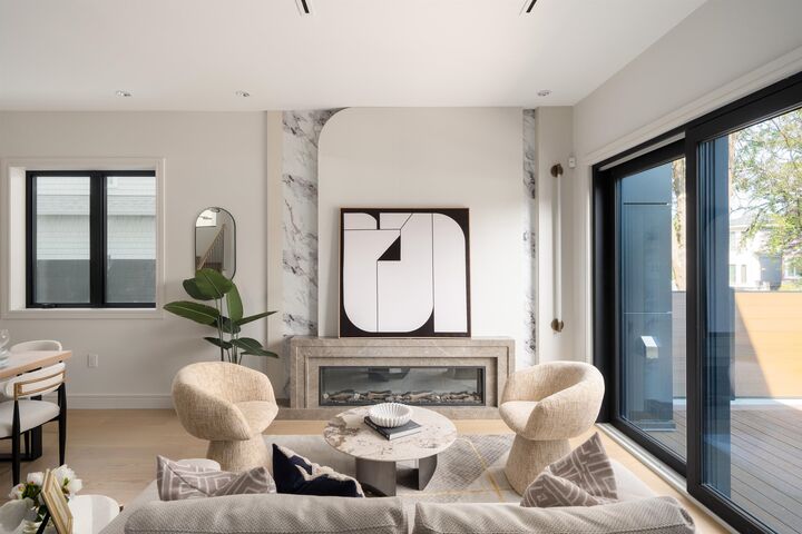 Property Photo:  1450 E 30th Avenue 1  BC V5N 3A2 