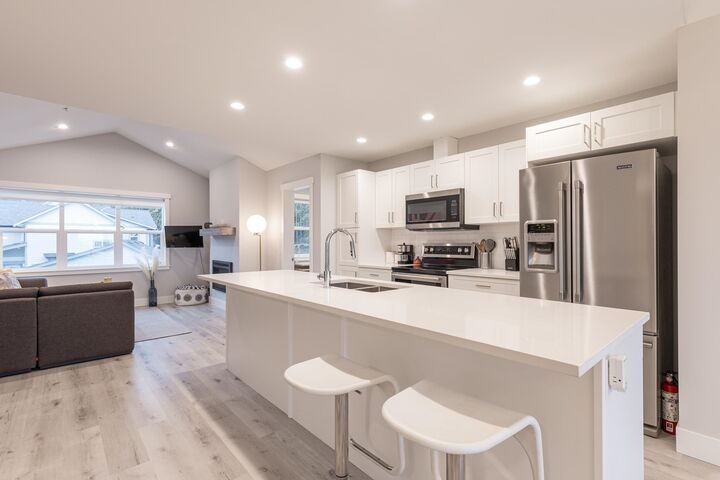 950 Woodsworth Road 1 — photo 1