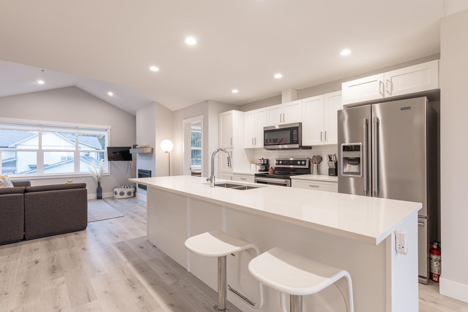 Property Photo: 950 Woodsworth Road 1 BC V0N 1V7