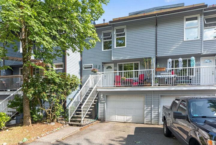 Property Photo: 461 Carlsen Place BC V3H 4A1