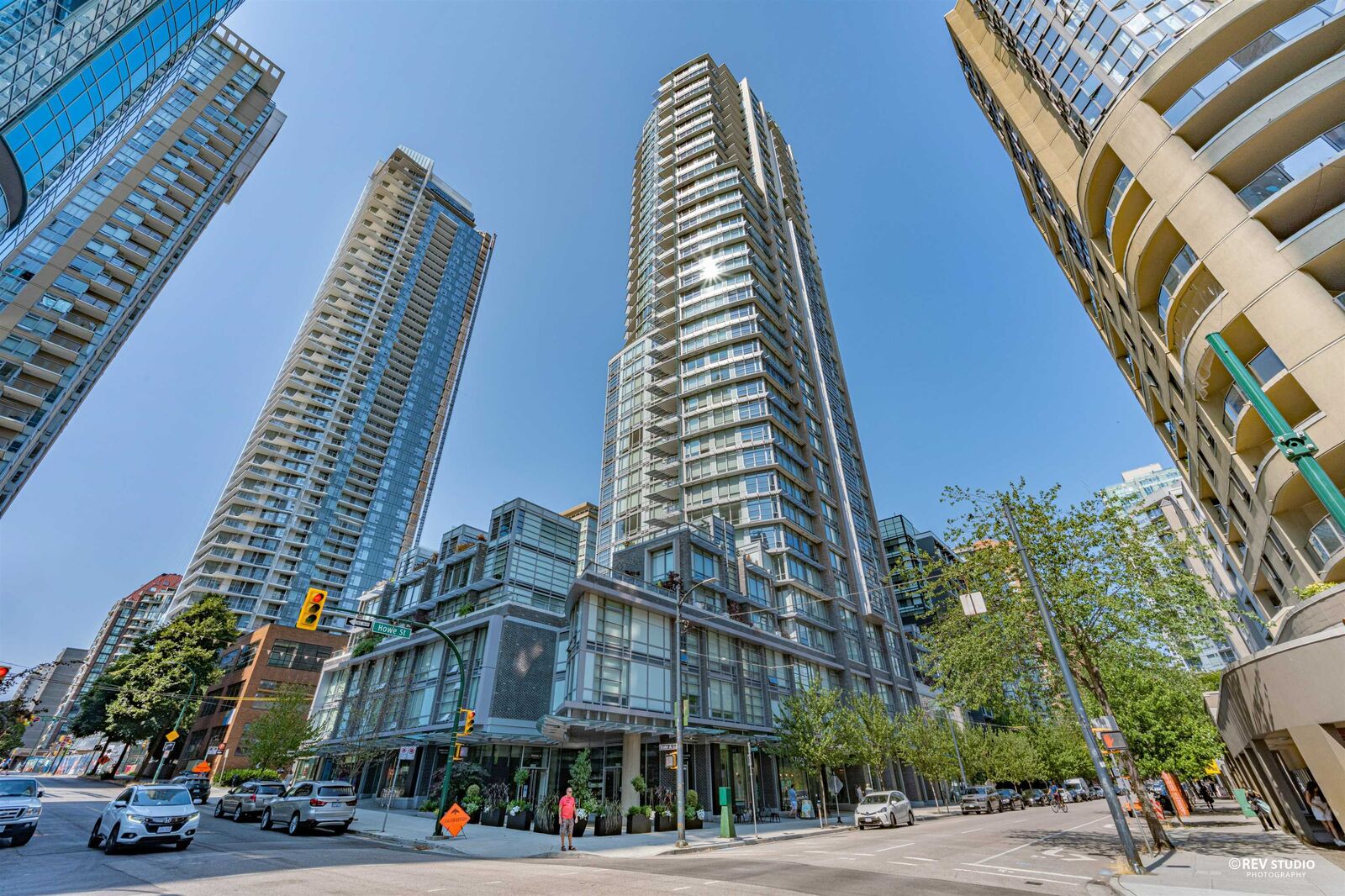 Property Photo:  1283 Howe Street 3504  BC V6Z 0E3 