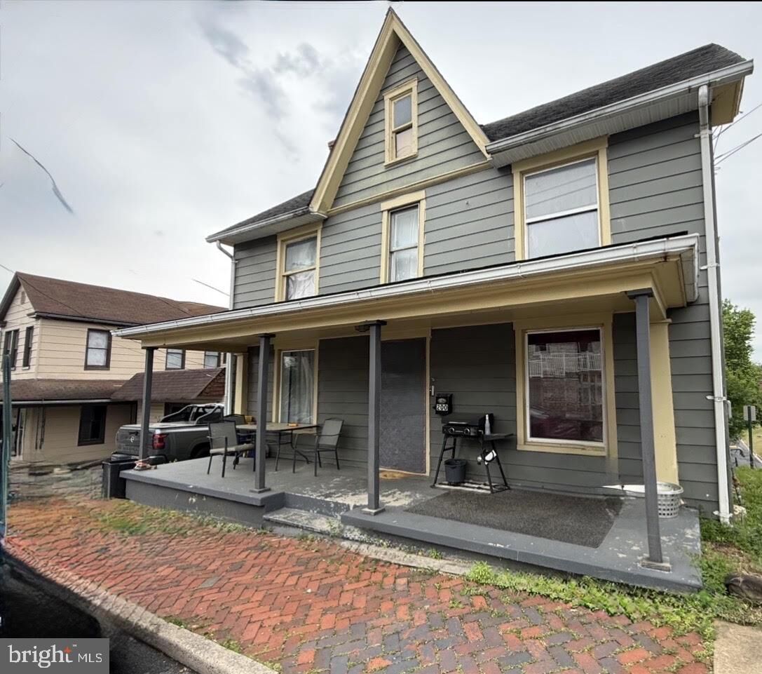 Property Photo:  200 E John Street  WV 25401 