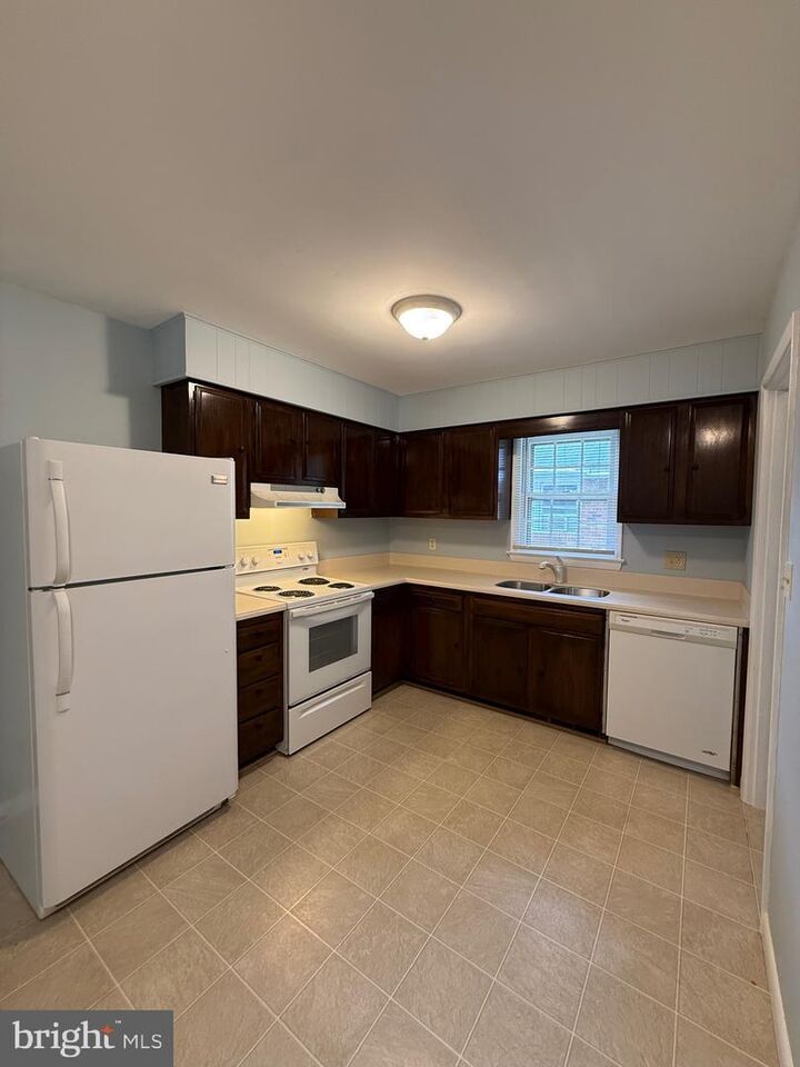Property Photo: 1315 Rappahannock Avenue VA 22401