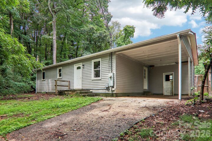 Property Photo: 24 Bryson Street NC 28786