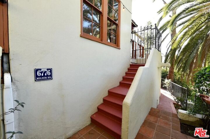 Property Photo:  6776 Milner Rd  CA 90068 