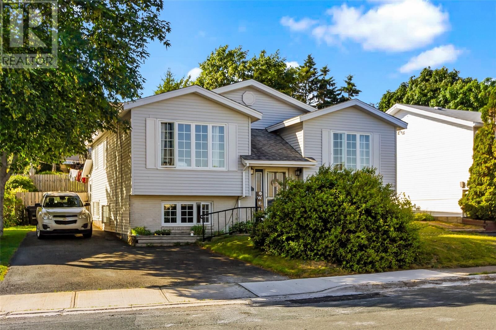 Property Photo:  15 Hopeall Street  NL A1E 5R4 
