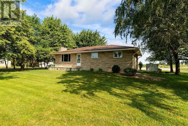 Property Photo:  38786 B Zurich-Hensall Road  ON N0M 2T0 