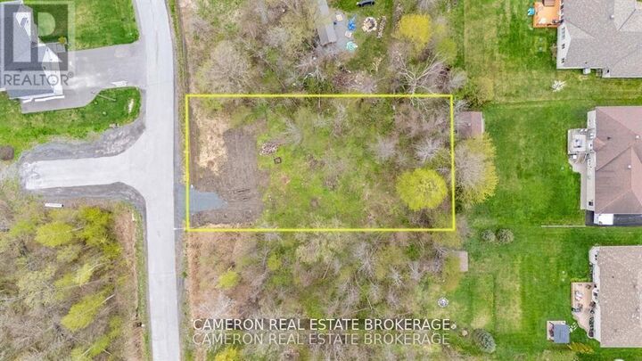 14 Primerose Lane — photo 1