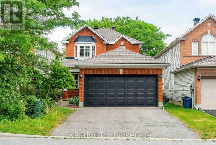 43 Trump Avenue — photo 1