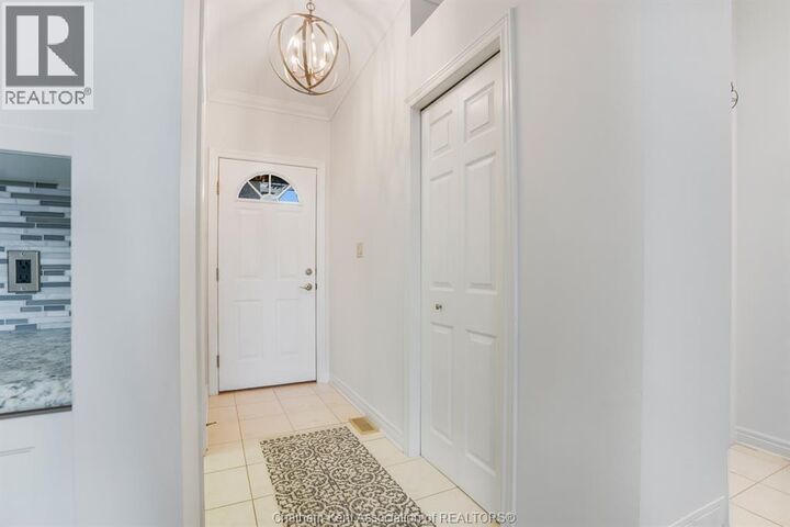 Property Photo:  24 McIntosh Avenue  ON N7M 6M1 
