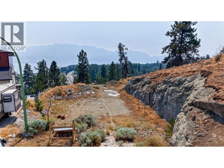 Property Photo:  4017 Beachview Drive  BC V4T 2J8 