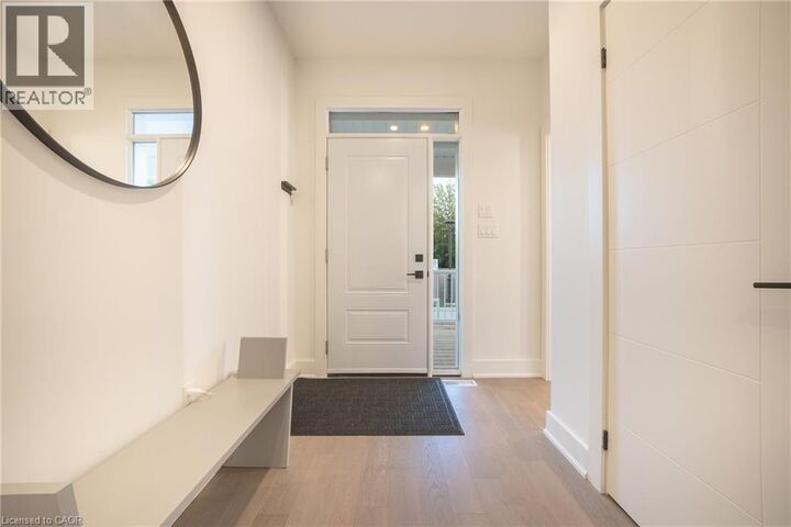 Property Photo:  9 Princeton Common  ON L2N 0B7 