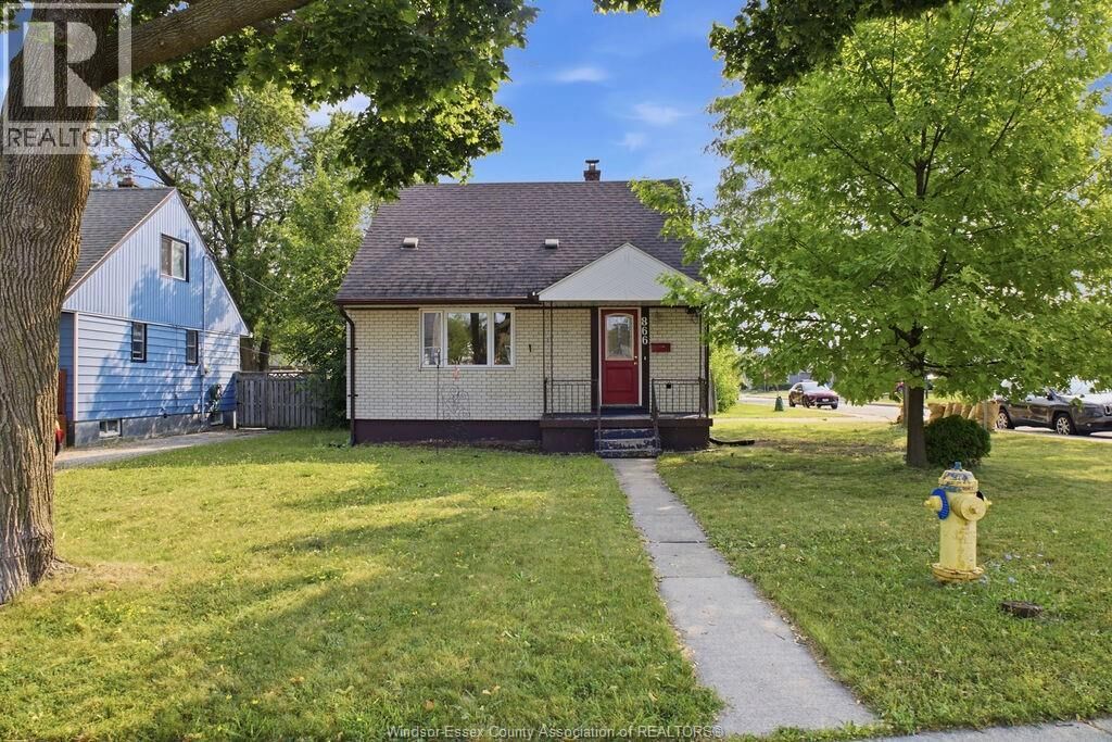 Property Photo:  866 Francois Court  ON N8Y 3W4 