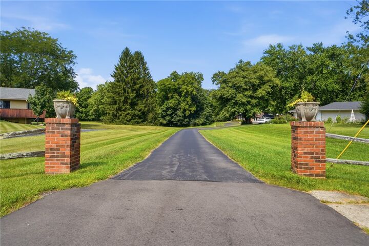 Property Photo:  2798 Parakeet Lane  OH 45434 