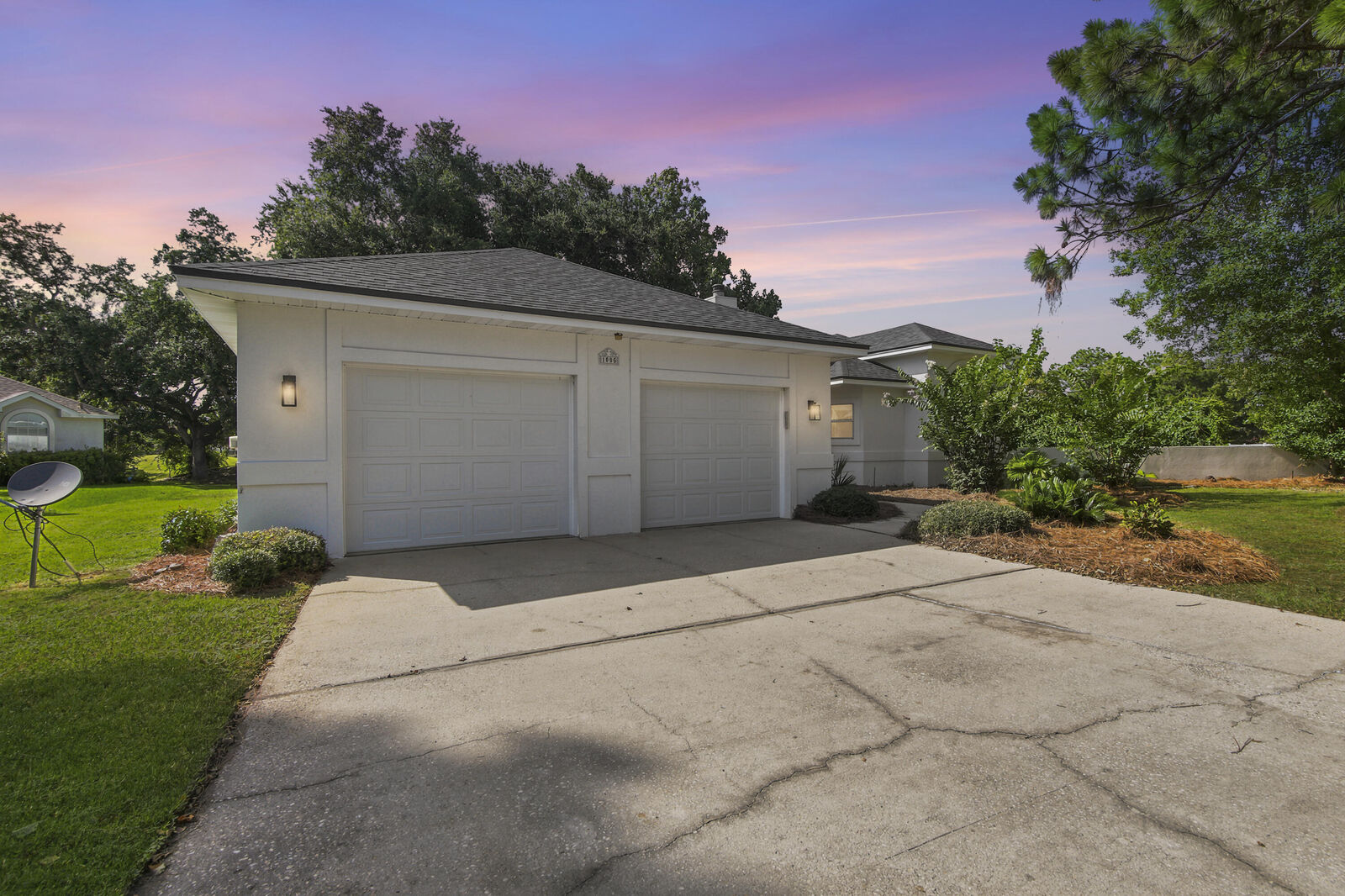 Property Photo:  1005 Shalimar Point Drive  FL 32579 