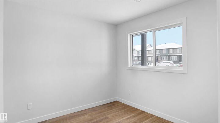 Property Photo:  72 Elliott Wynd  AB T8L 1R8 