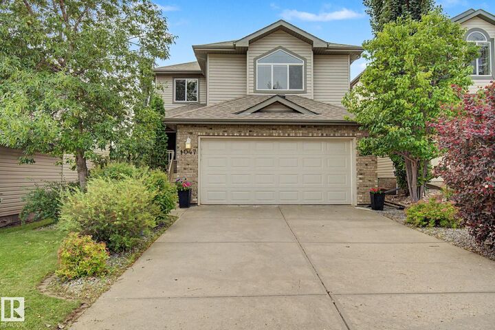 1047 Leger Boulevard NW — photo 1