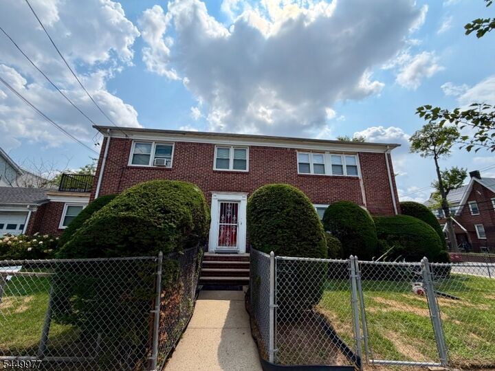 Property Photo: 103 Mount Vernon Pl 2 NJ 07106